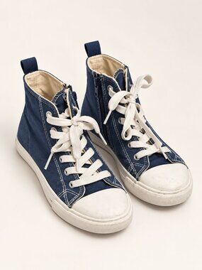 Girls Size 5 Denim Blue High Top Canvas Sneakers Side Zip
